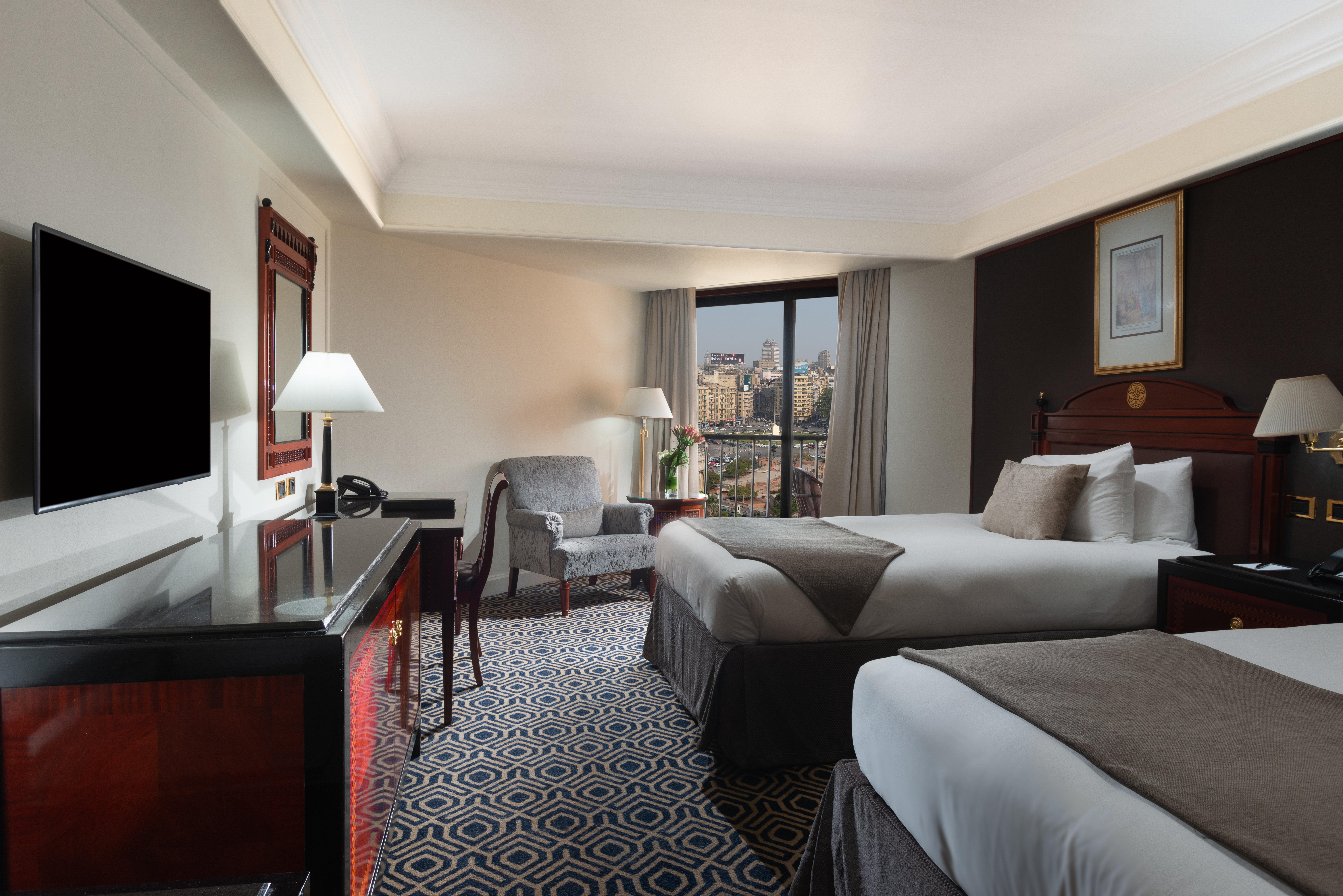 فندق إنتركونتيننتال سميراميس 5*