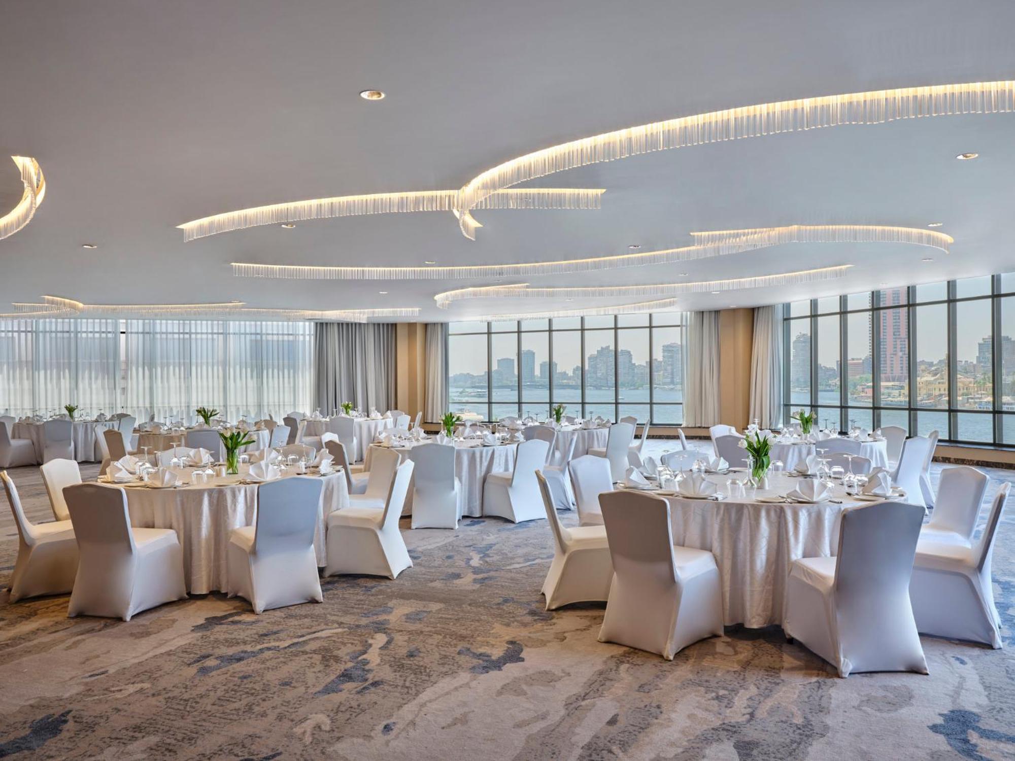 Hotel Intercontinental Semiramis By Ihg Le Caire